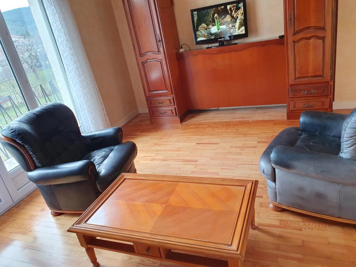 Appartement La Bourzede F3 *
