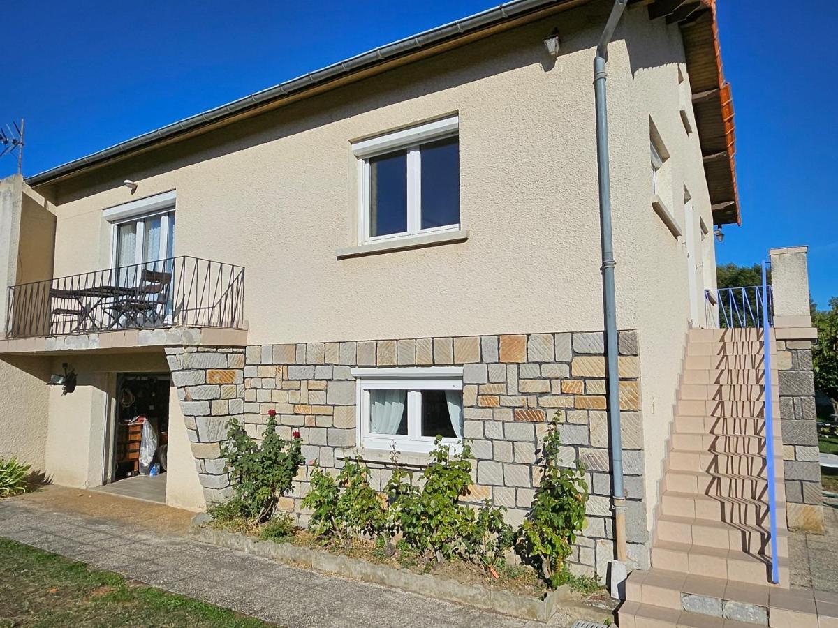 Appartement La Bourzede F3 *